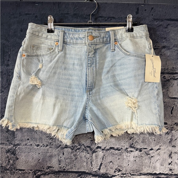Universal Thread High-Rise Shortie Jean Shorts‎ Womens 8 Light Wash Distressed - Picture 1 of 10